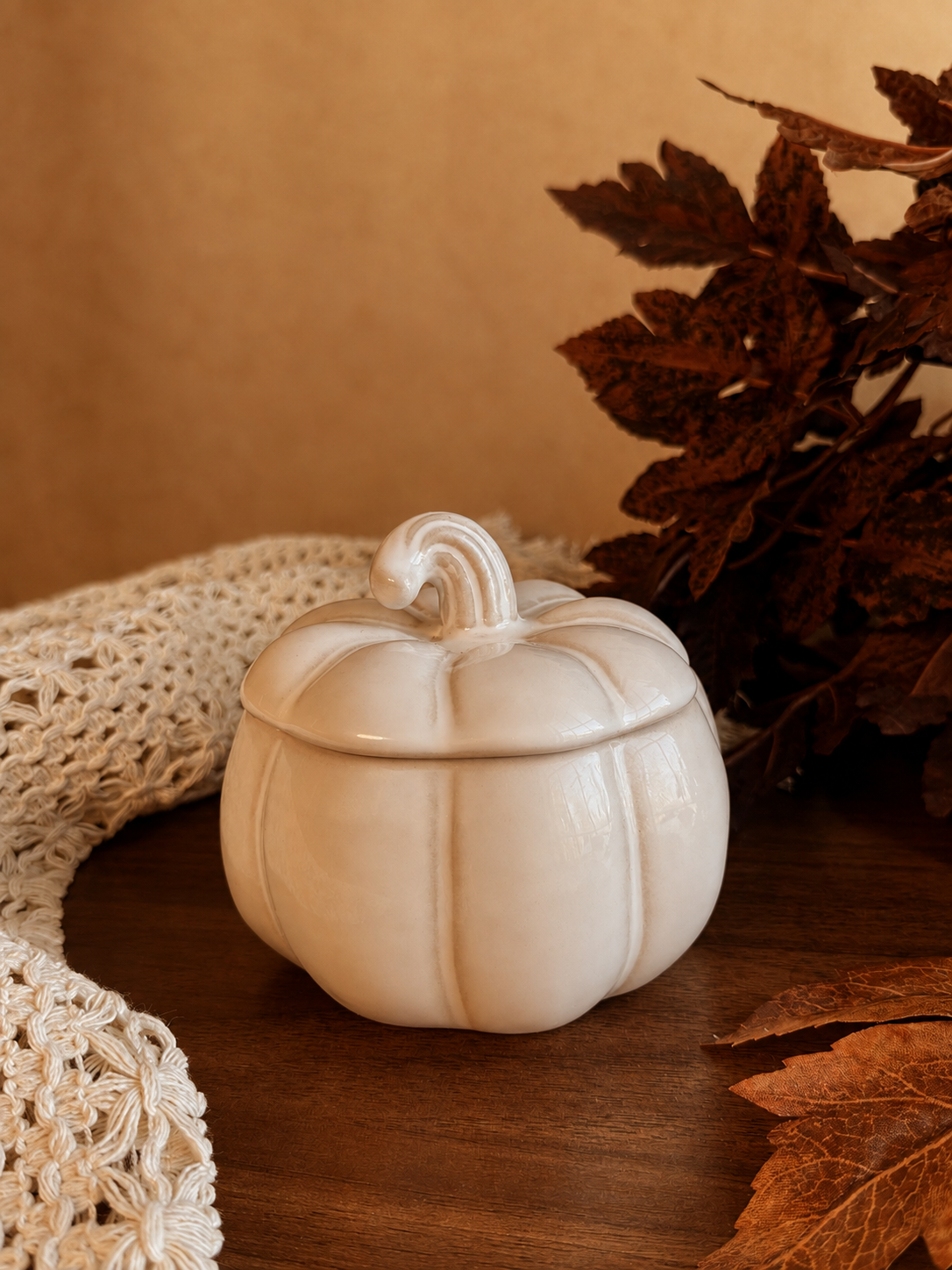 Golden Harvest pumpkin candle in Ivory